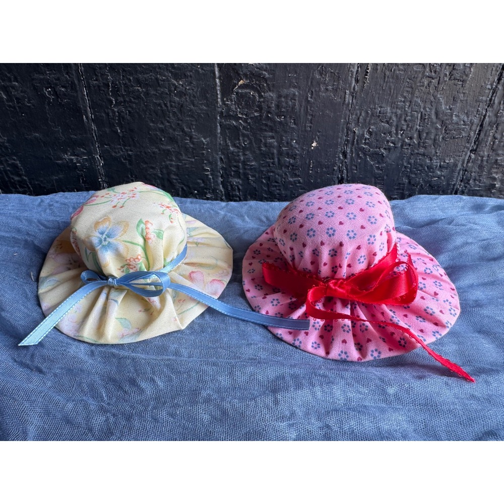 Lot of 11 Handmade Miniature Fabric Hats - Picture 3 of 5